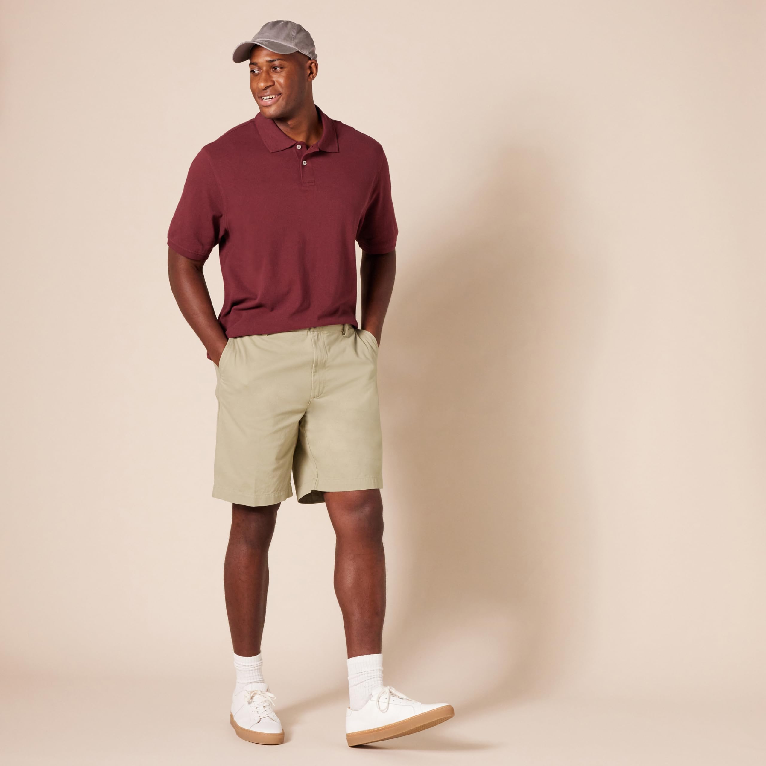 Amazon Essentials Men's Classic-Fit 9" Chino Short