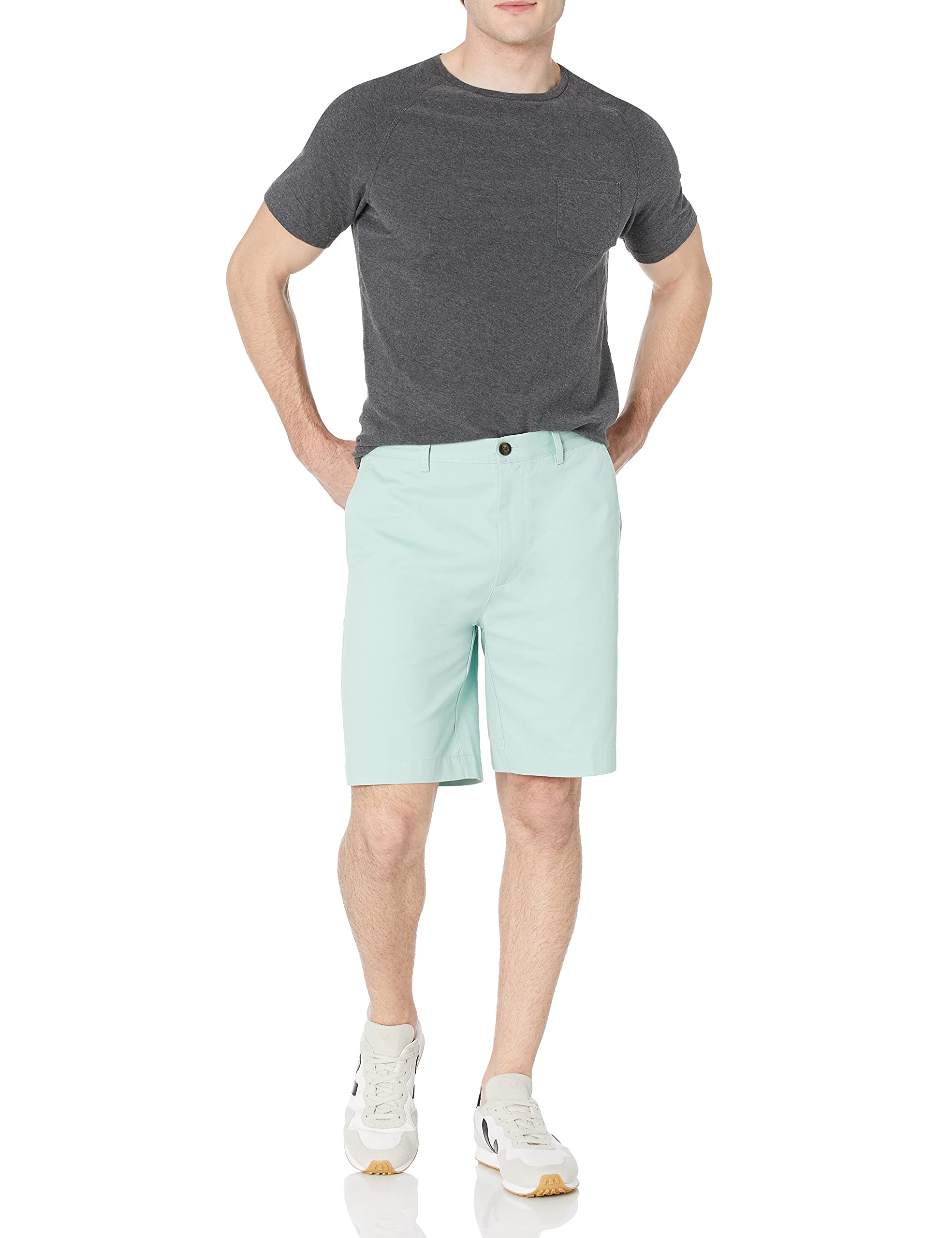 Amazon Essentials Men's Classic-Fit 9" Chino Short