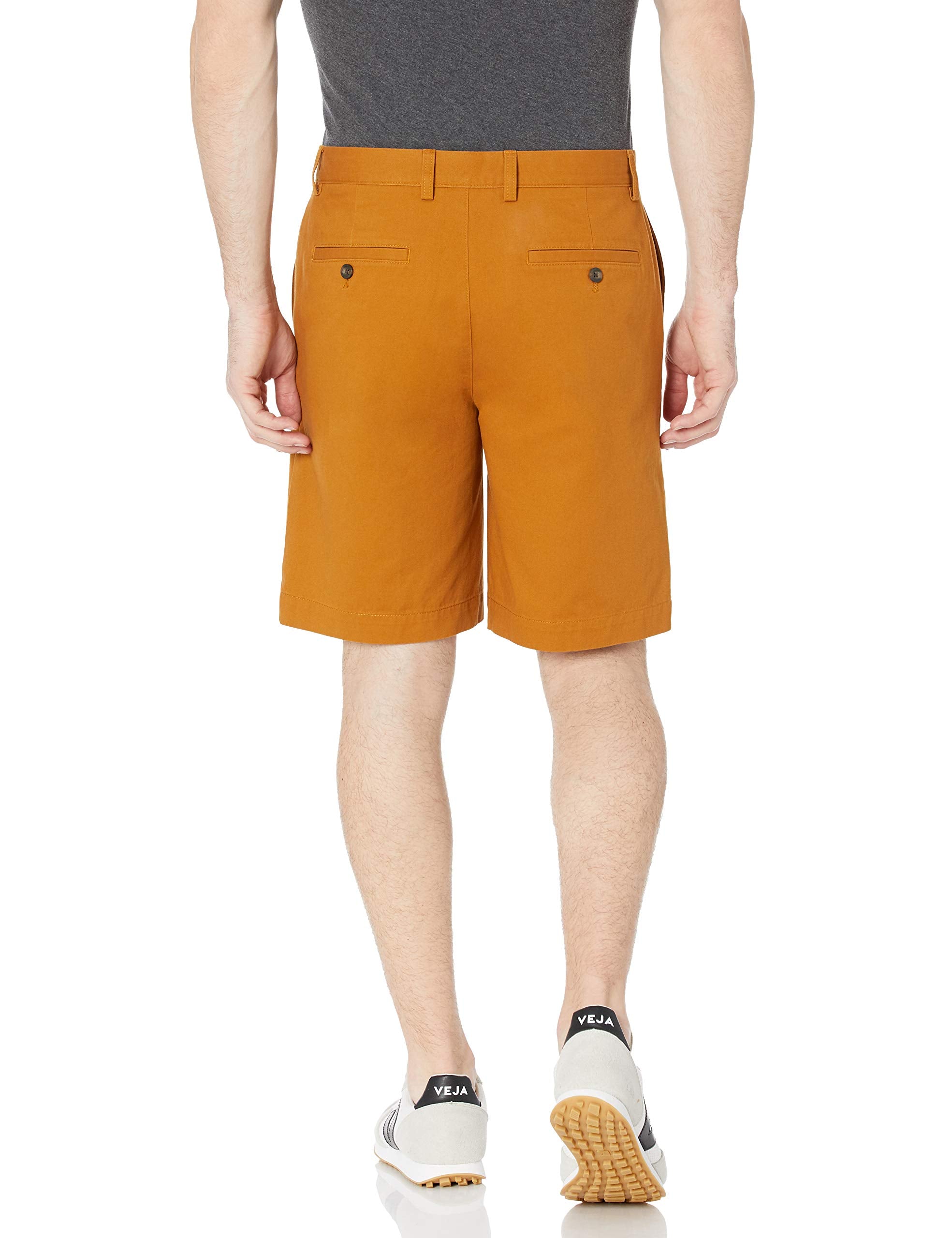 Amazon Essentials Men's Classic-Fit 9" Chino Short