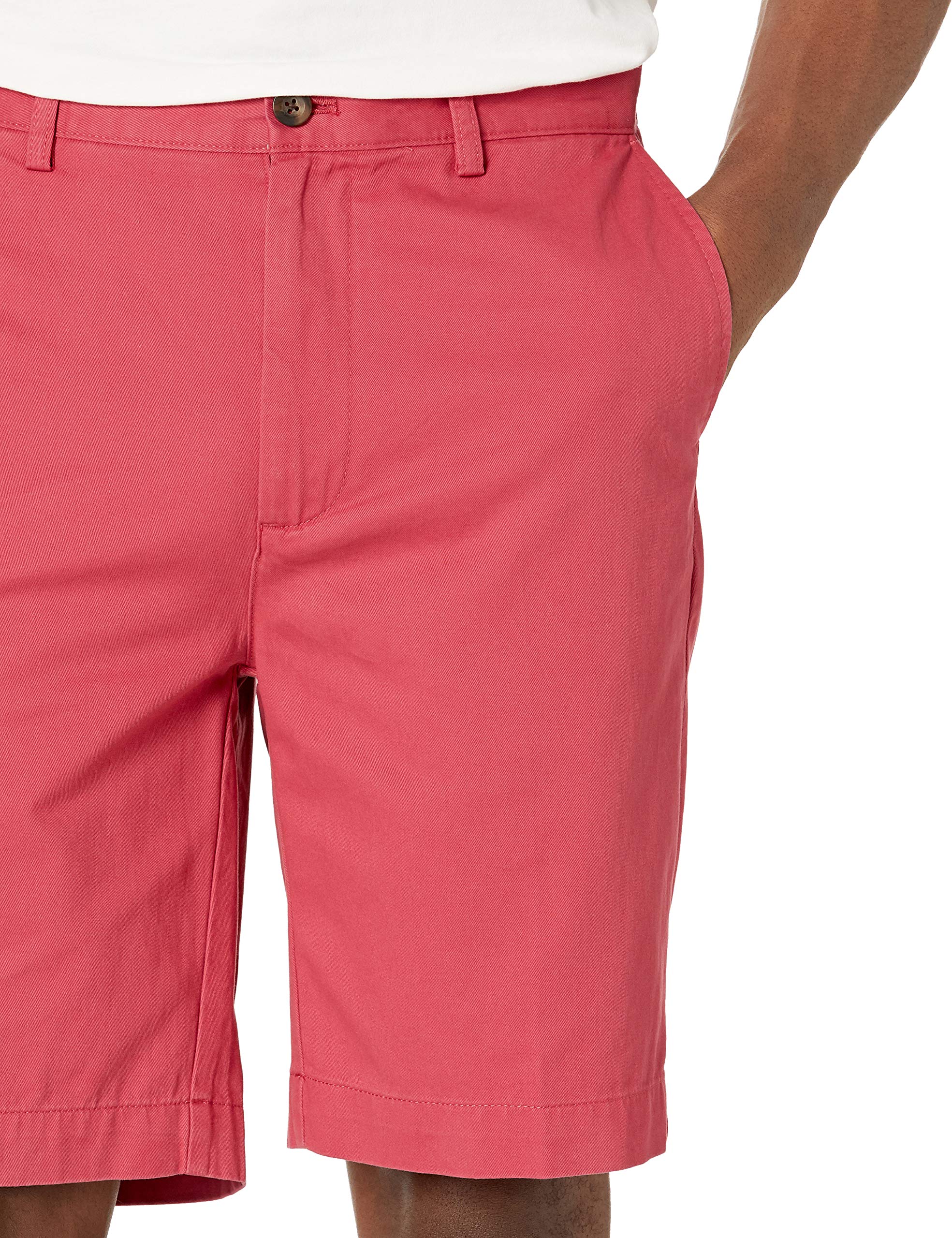 Amazon Essentials Men's Classic-Fit 9" Chino Short